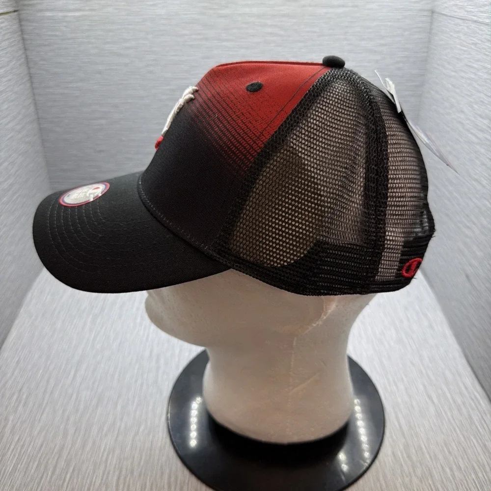 Champion Cincinnati‎ Bearcats Trucker Hat Black Red Snapback NCAA Mesh Cap